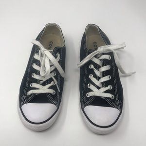 Black converse women size 6.5